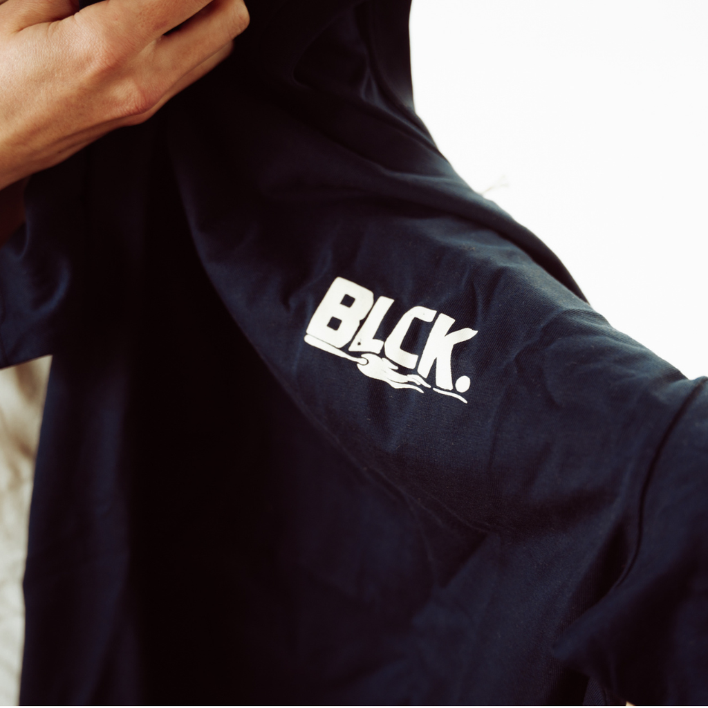 BLCK. · Camiseta Cerillas Negra