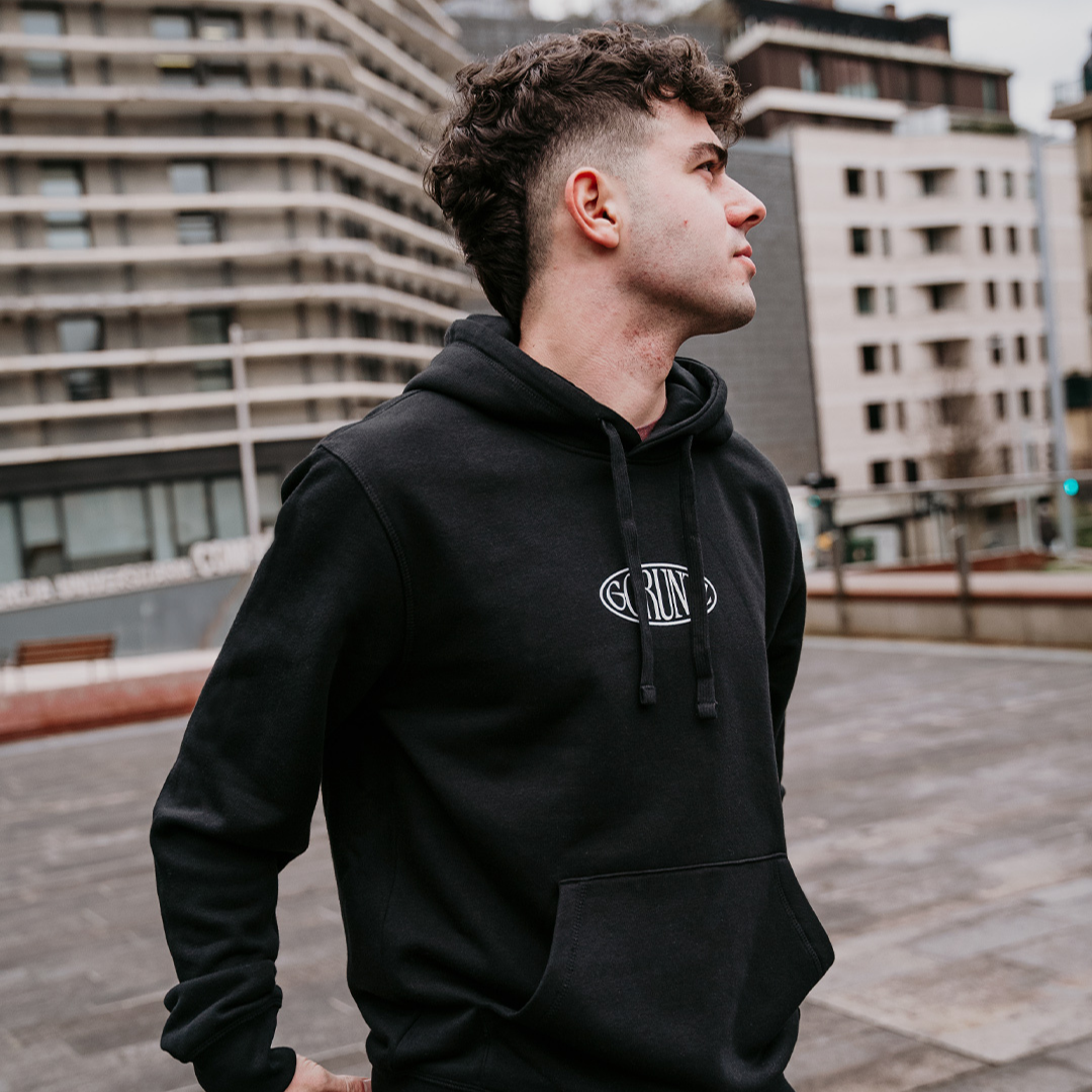 Sudadera Beltza Sustraiak