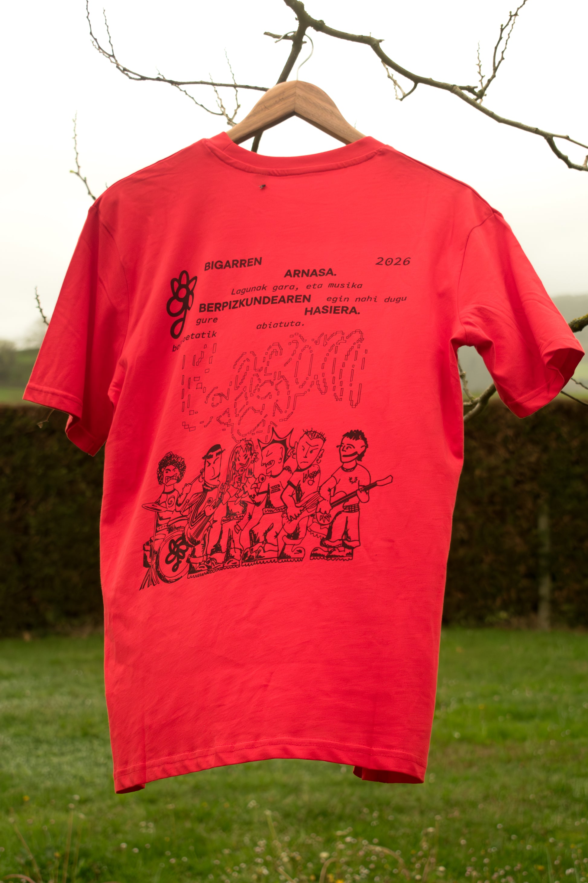 camiseta roja belgorri trasera