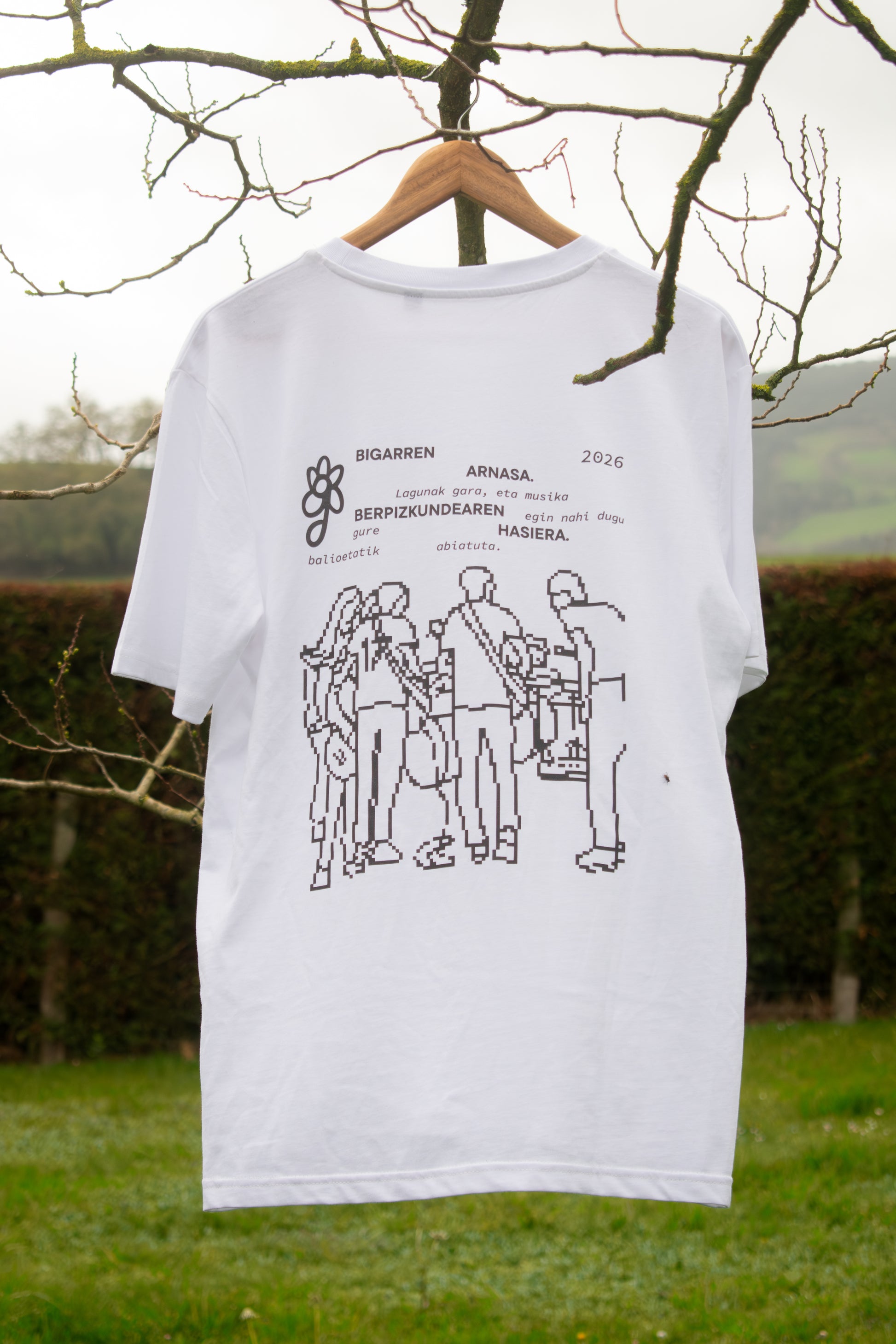 camiseta blanca belgorri trasera